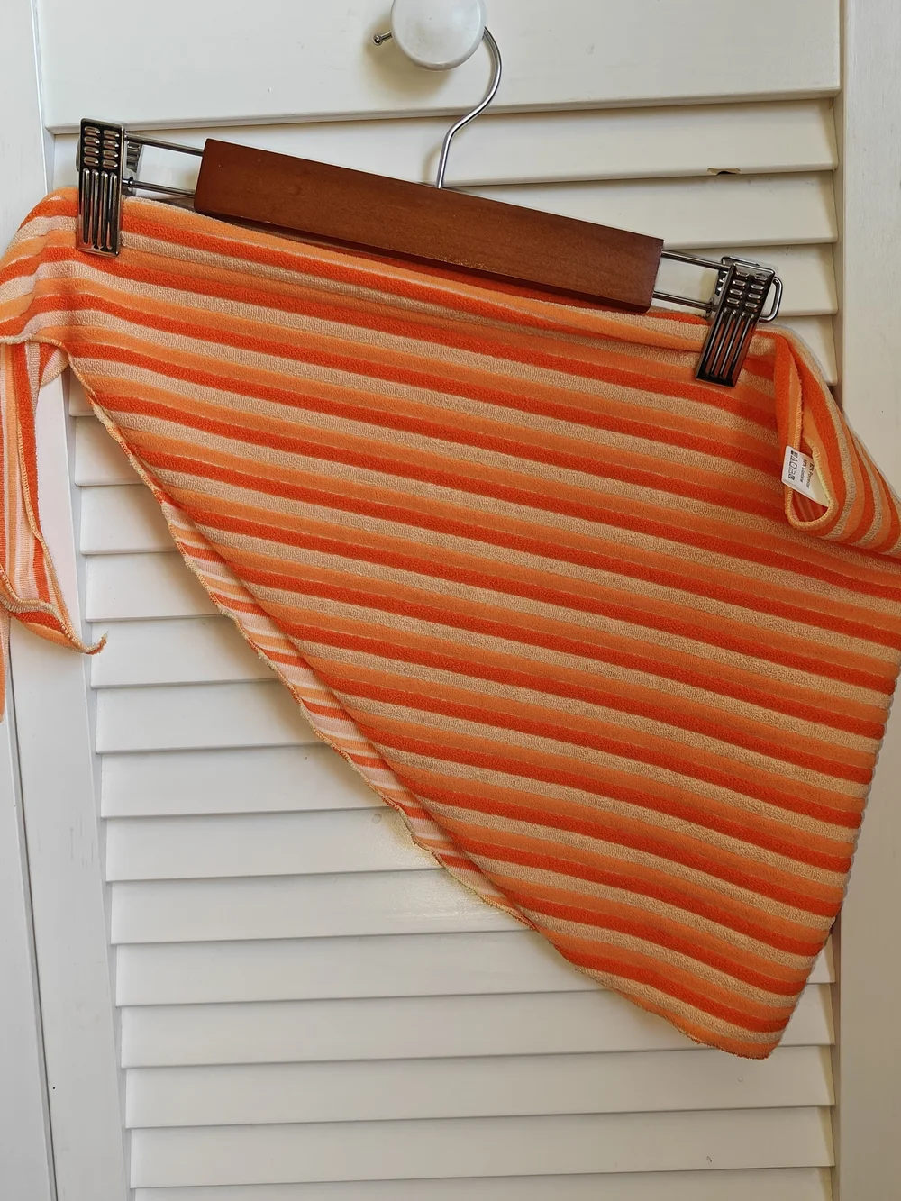 Amazon 3-piece Orange Striped Triangle Tie Bikini Set and Matching Tie Wrap M